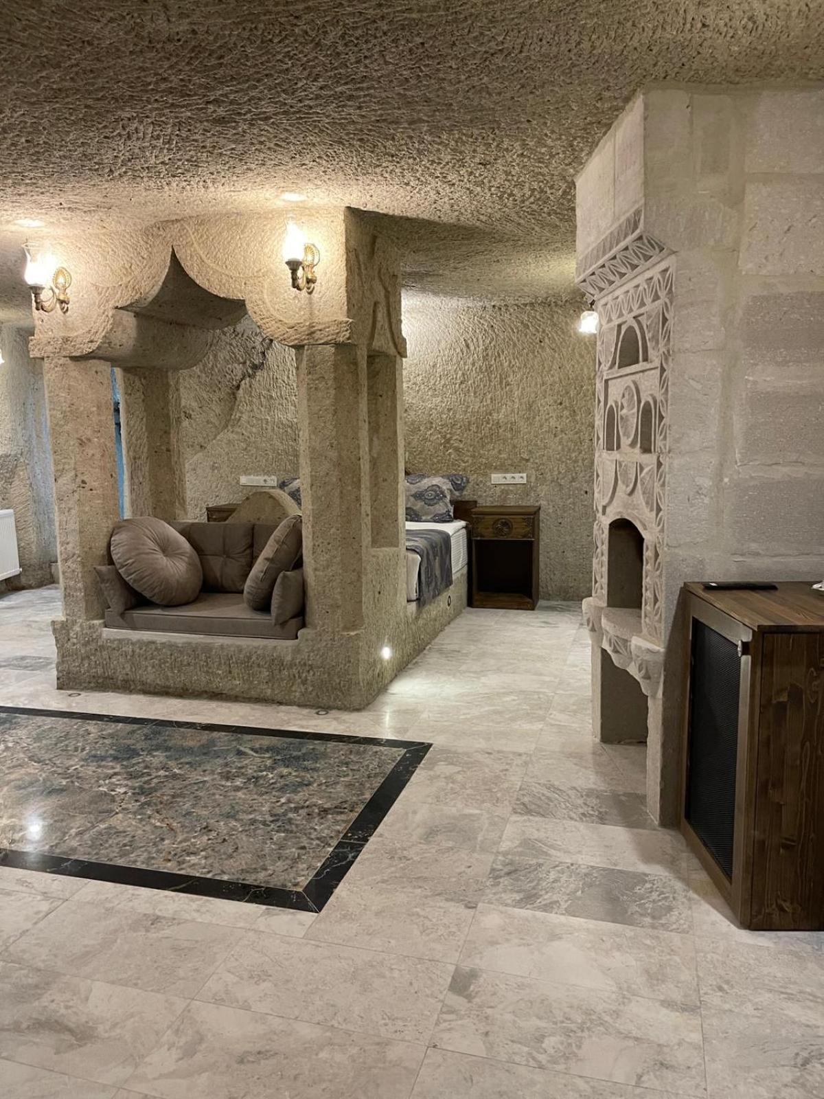 Cappadocia Empire Cave Hotel Göreme Buitenkant foto