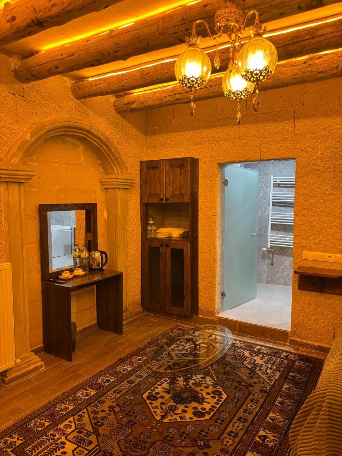 Cappadocia Empire Cave Hotel Göreme Buitenkant foto